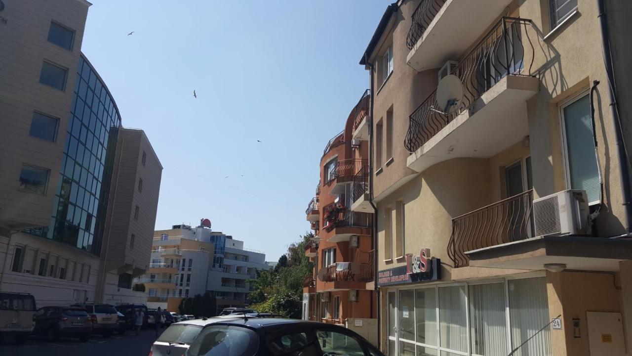 Perla Apartments Несебир Екстер'єр фото