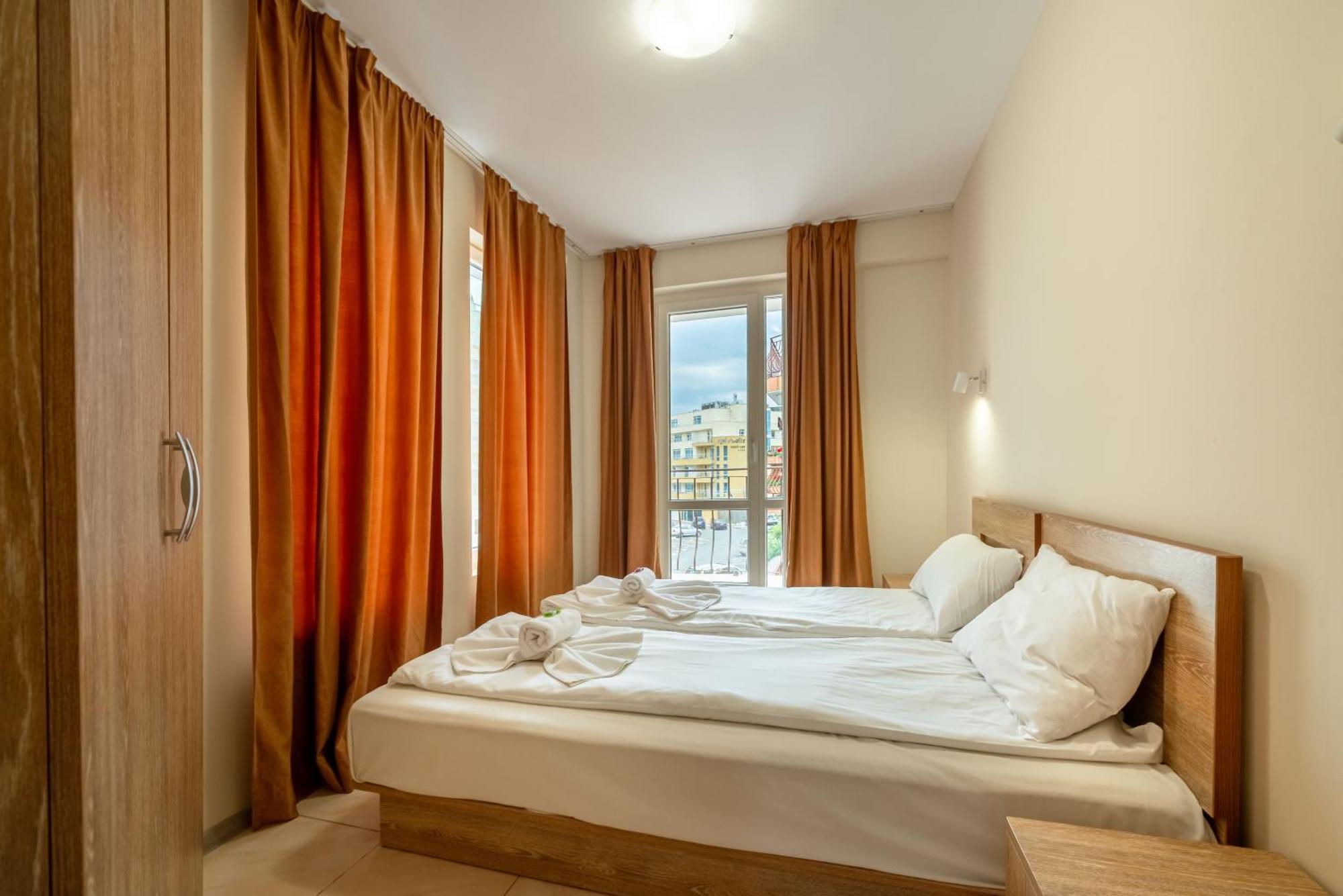 Perla Apartments Несебир Екстер'єр фото