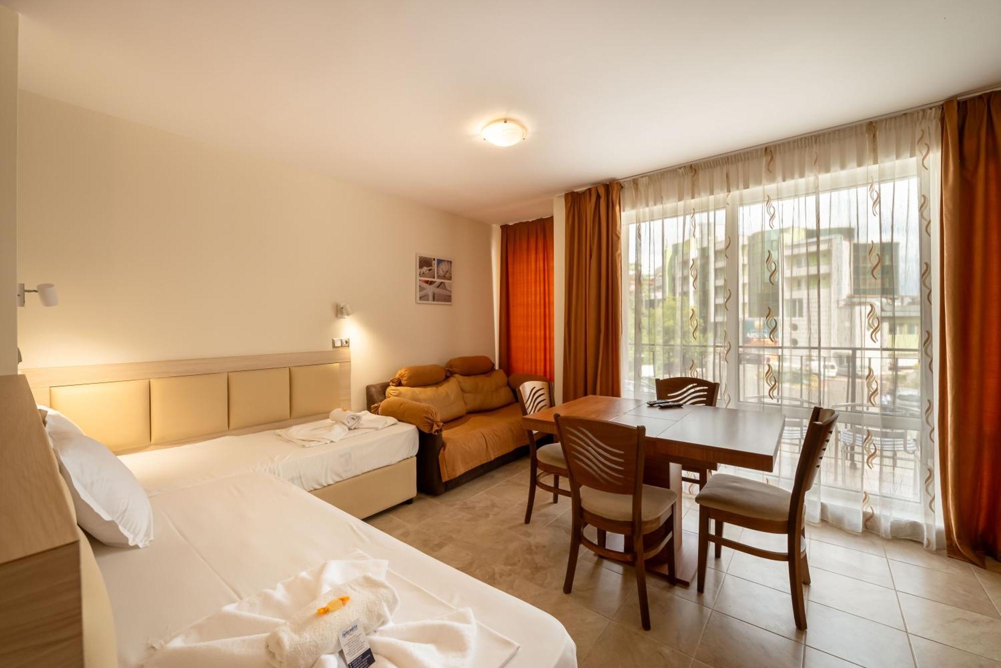 Perla Apartments Несебир Екстер'єр фото